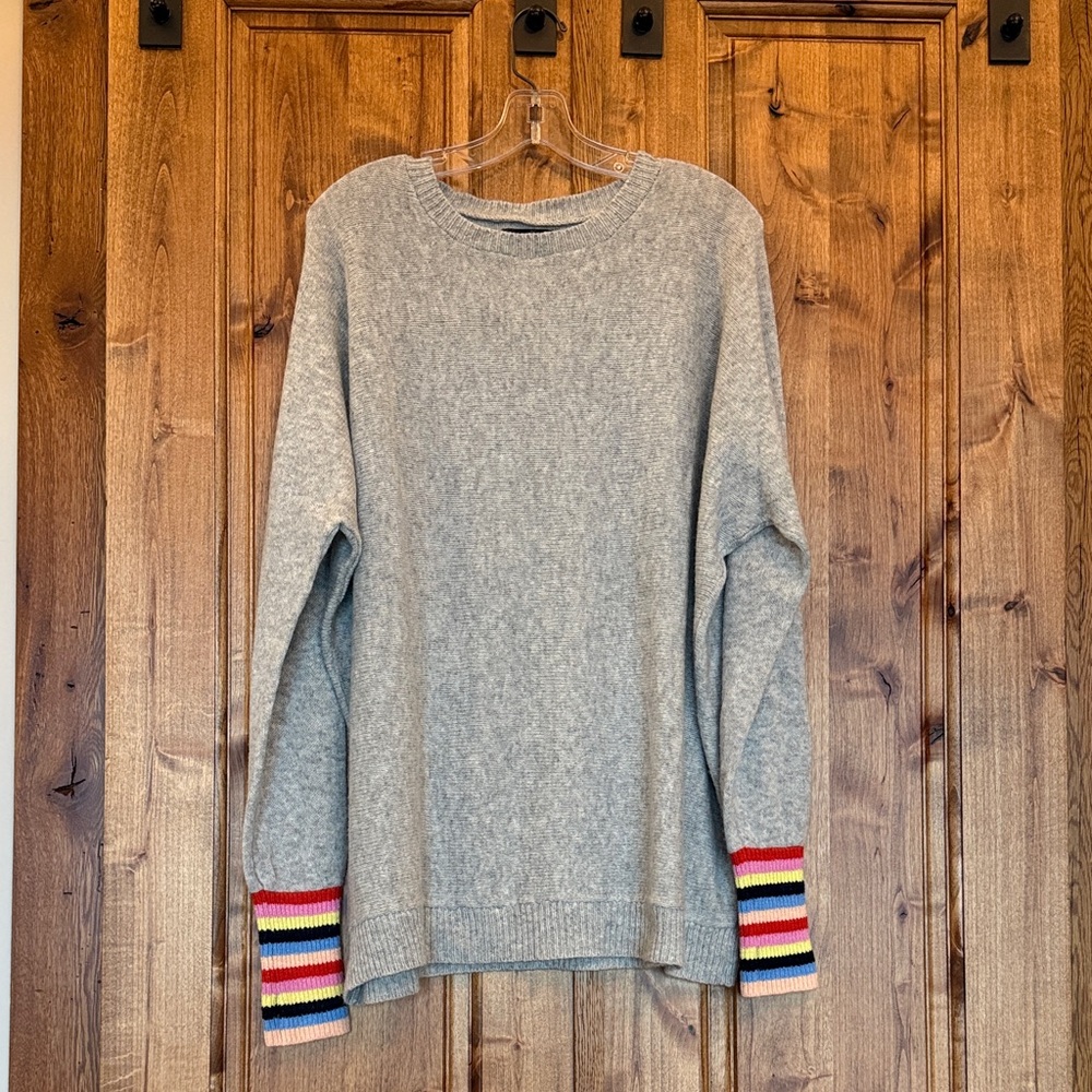 Michael Lauren Cashmere Light Gray Sweater w/colorful cuffs!!